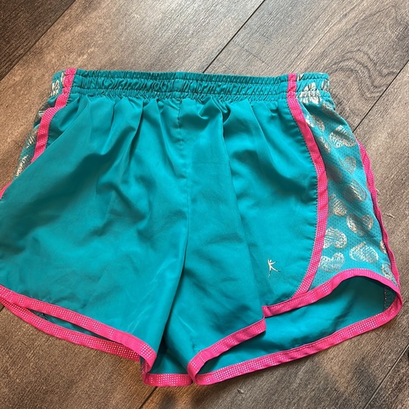 All in motion capris and Danskin shorts - Picture 4 of 7